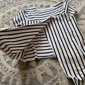 Striped T-shirt Open back